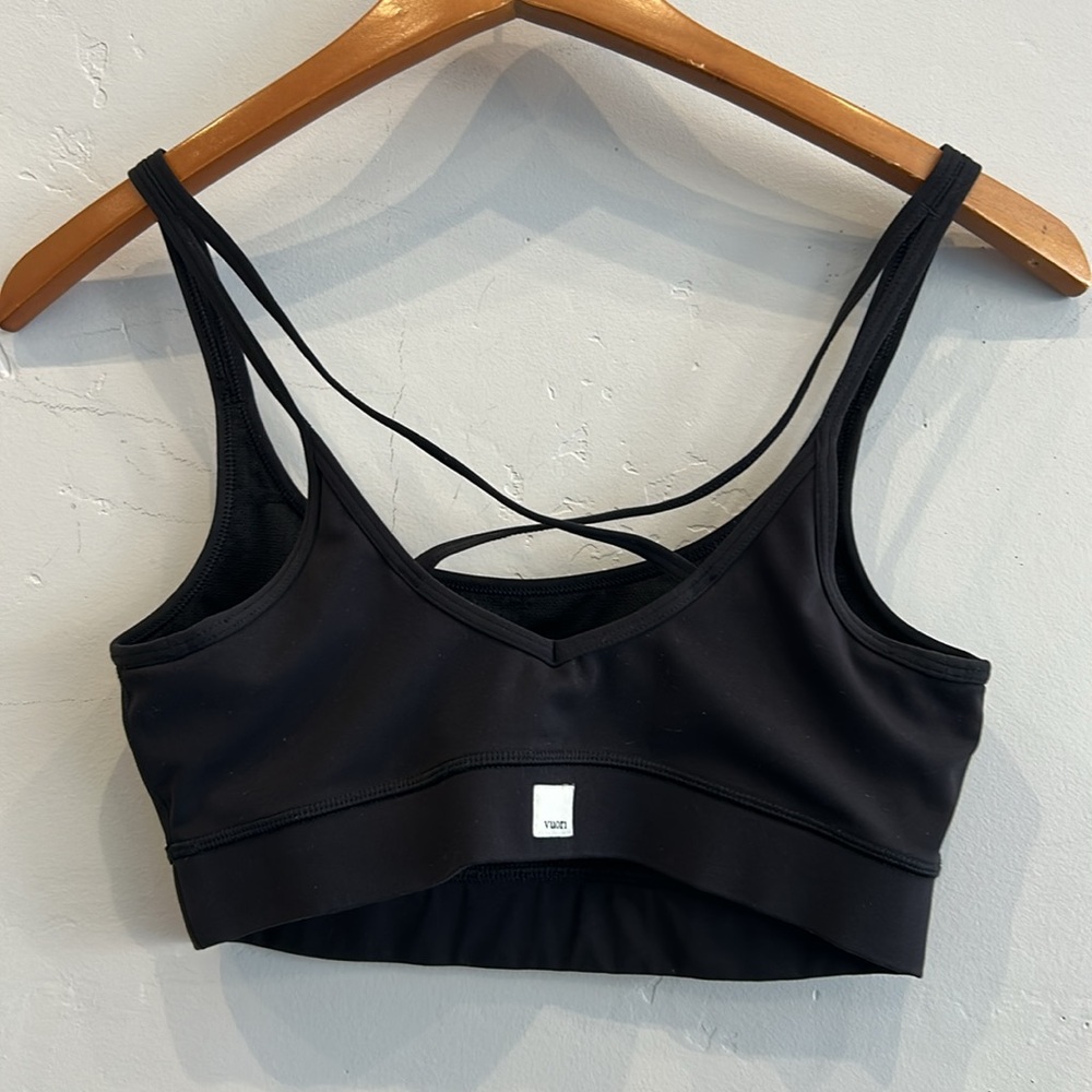 Vuori Mindset Bra - Picture 5 of 8